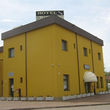 Hostiliae Ciminiera Hotel Ostiglia Екстериор снимка