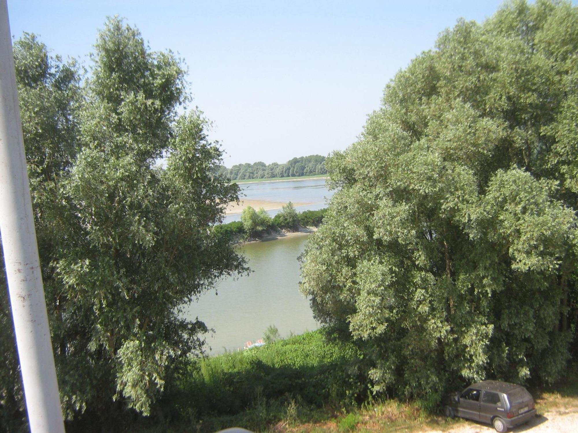 Hostiliae Ciminiera Hotel Ostiglia Екстериор снимка